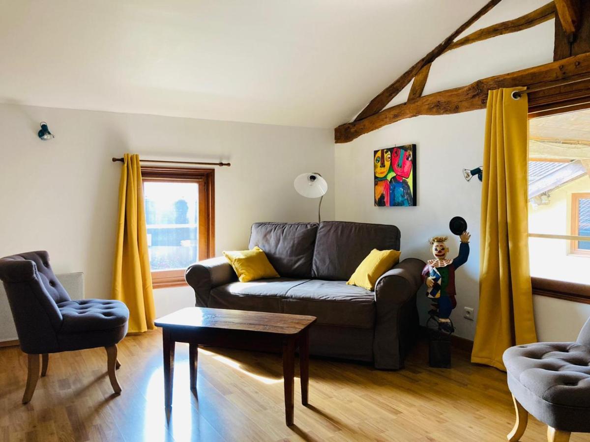 Maison De Campagne Avec Cheminee Et Exterieur La Neuville-aux-Bois Zewnętrze zdjęcie