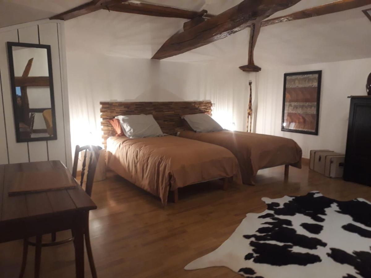 Maison De Campagne Avec Cheminee Et Exterieur La Neuville-aux-Bois Zewnętrze zdjęcie